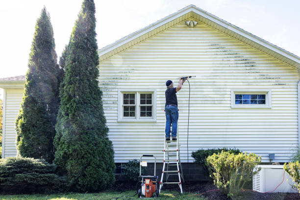 Best Residential Pressure Washing Services  in Riverbank, CA