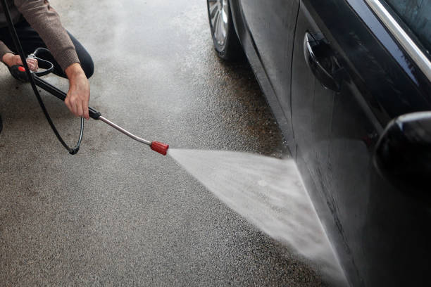 Best Deck Pressure Washing  in Riverbank, CA